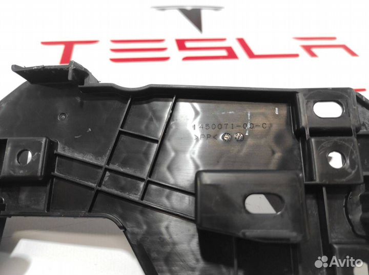 Кронштейн электропроводки Tesla Model X 2019