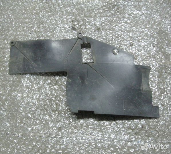 Воздуховод Audi 80 B3