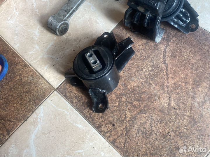 Подушка двигателя Kia Optima 3 2010-2015