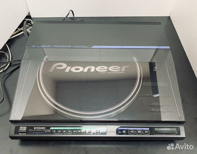 Проигрыватель винила Pioneer PL-L77