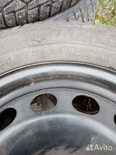 Комплект зимних колес 205 55 16