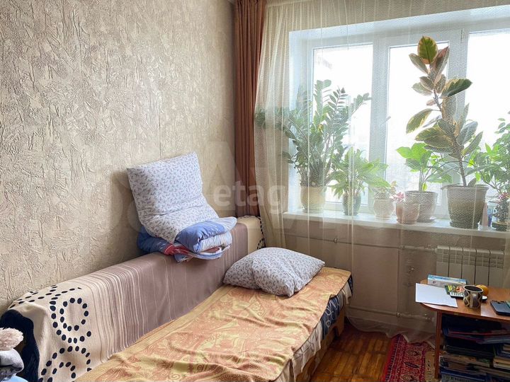 Комната 13,4 м² в 1-к., 8/8 эт.