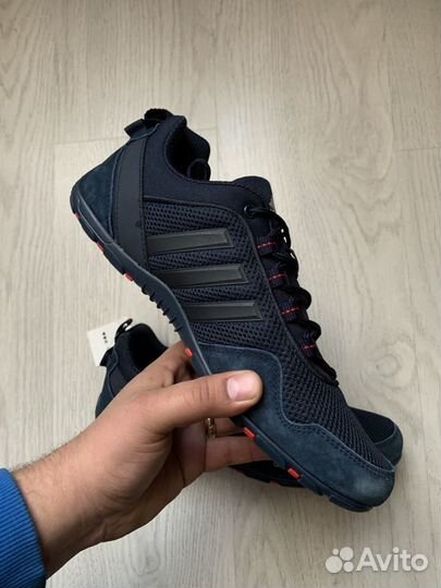 Adidas daroga мужские кроссовки