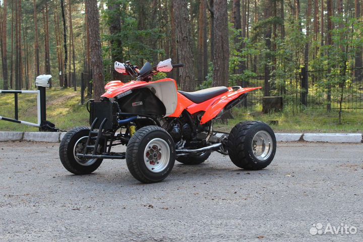 Yamaha YFZ 450