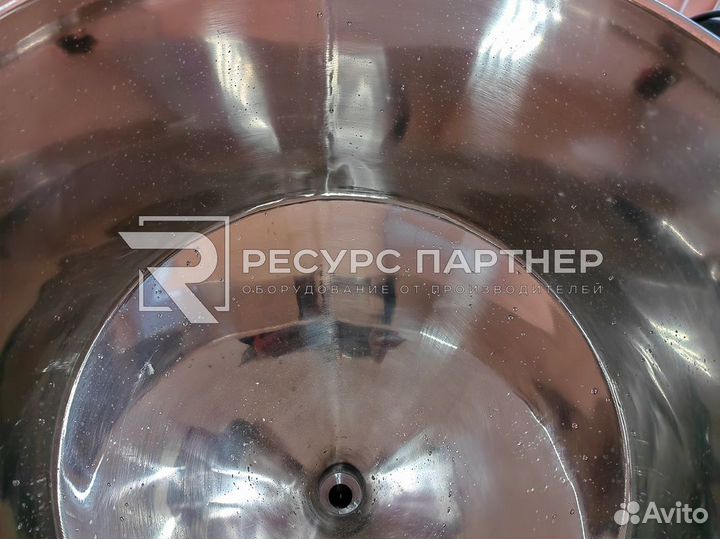 Дозатор поршневой для густых продуктов с бункером