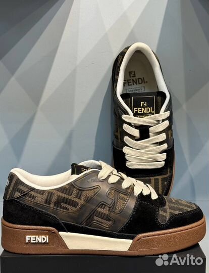Кроссовки Fendi