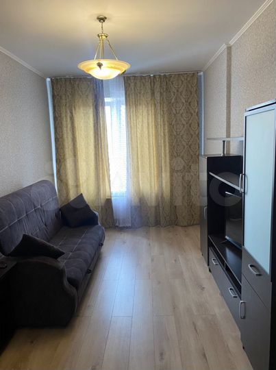 2-к. квартира, 65 м², 13/13 эт.