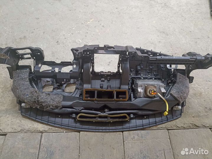 Торпедо. Панель приборов Lancer 10