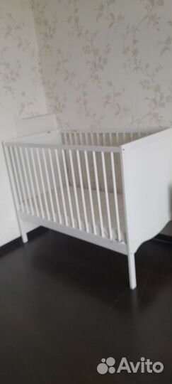 Кроватка детская
