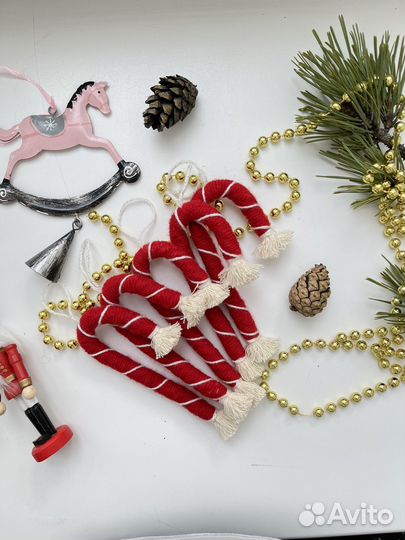 Елочные игрушки