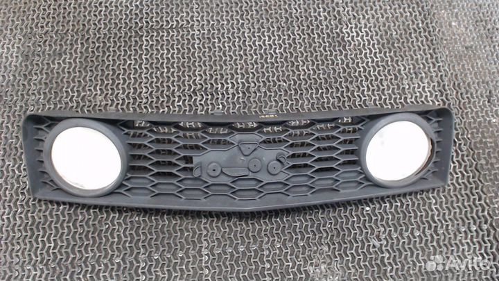 Решетка радиатора Ford Mustang, 2005