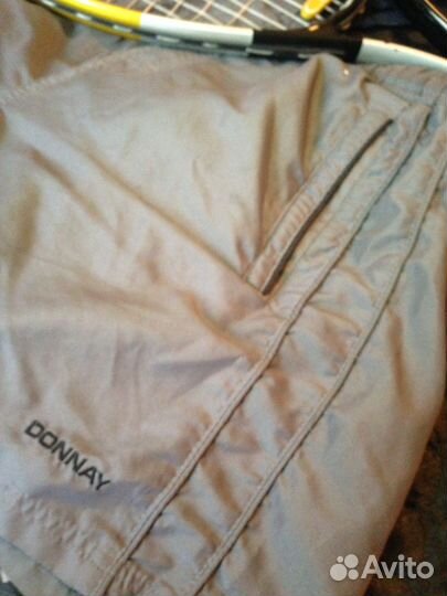 Темничная ракетка,шорты теннис adidas