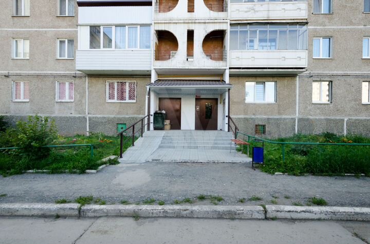 4-к. квартира, 74 м², 9/9 эт.