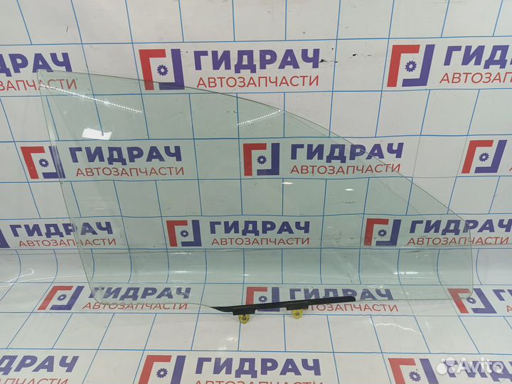 Стекло двери передней правой Mitsubishi Lancer 9
