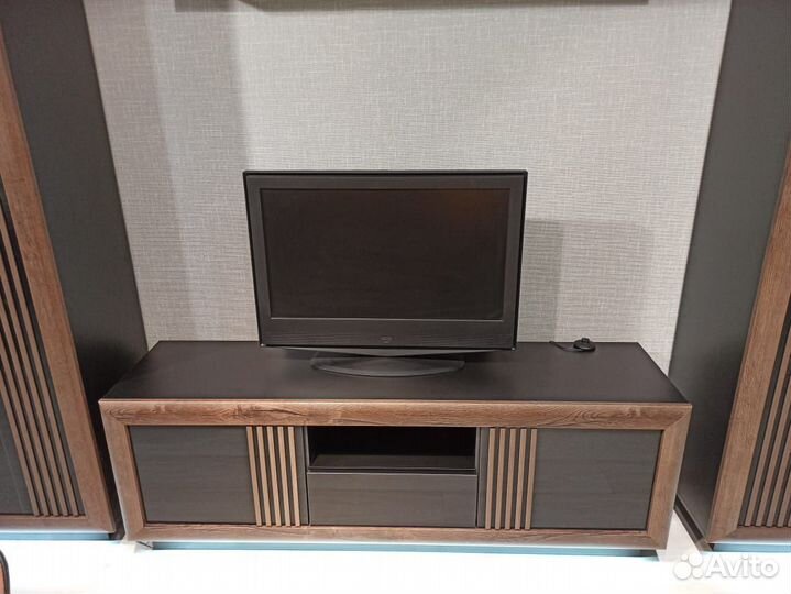 Тумба под тв