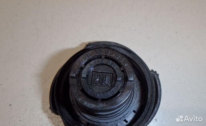 Крышка расширительного бачка BMW 5-Series/M5 (E34)