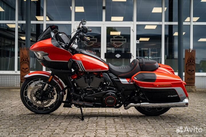 Harley-Davidson CVO Road Glide Legendary Orange