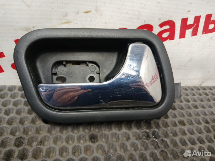 Ручка двери правая Chery Bonus A13