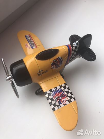 Самолёт коллекционный. 2шт