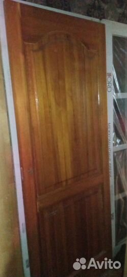 Дверь деревянная бу