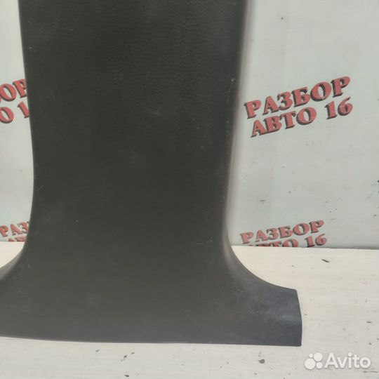 Правая обшивка стойки Suzuki Liana