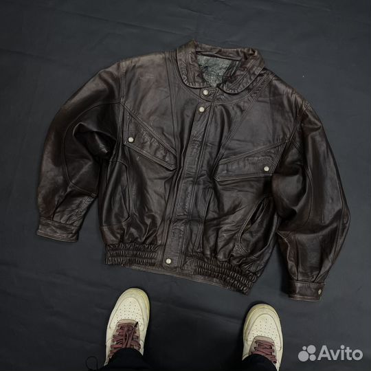 Винтажный кожаный бомбер из толстой кожи