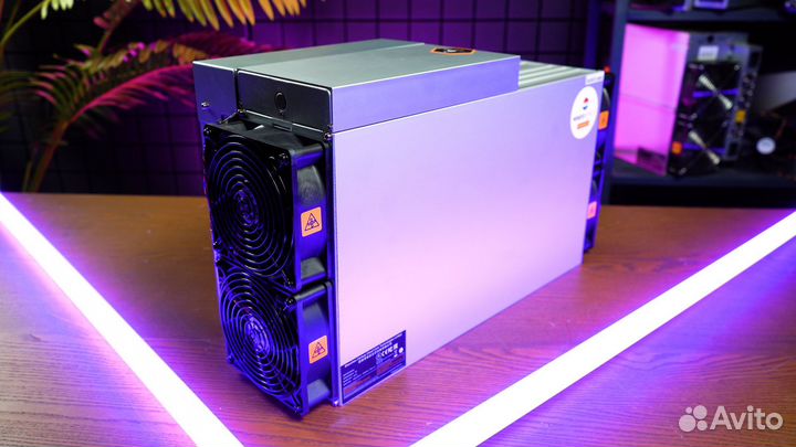 Antminer E9 PRO 3780 Наличие / Новый
