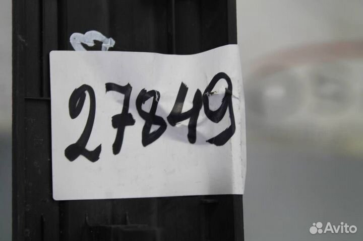 Накладка порога внутренняя передняя левая Mazda