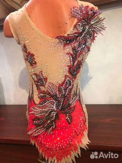 Купальник для художественной гимнастики