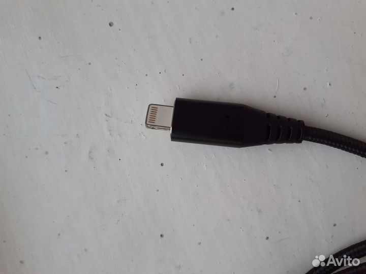 Магнитная зарядка для телефона