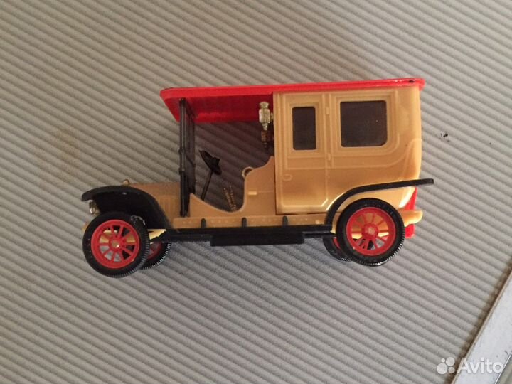 Daimler Benz-1911, Wanderer 1904