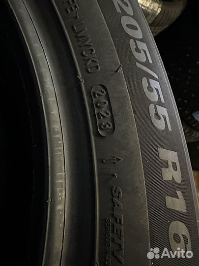 Kumho WinterCraft Ice Wi51 205/55 R16