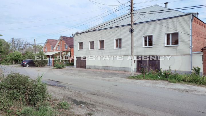 Дом 529,1 м² на участке 5,3 сот.