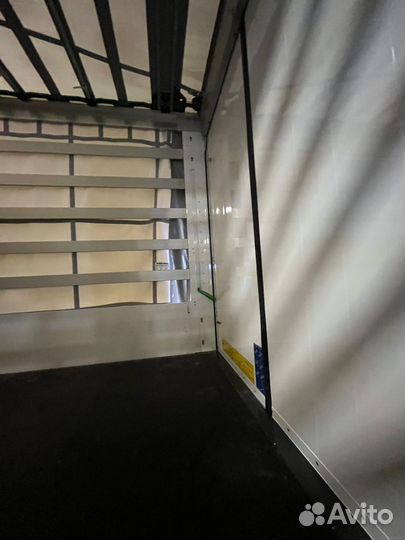 Полуприцеп шторный Kassbohrer Maxima, 2023