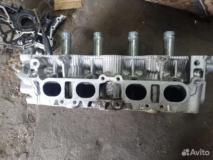 Головка двигателя 4s