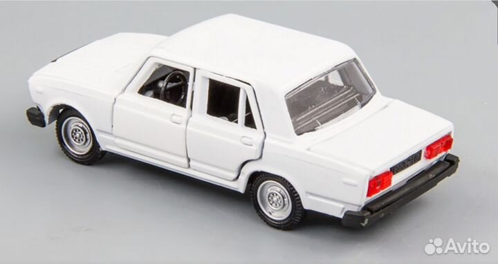 Ваз-2107 - белый - серебристые диски 1/43