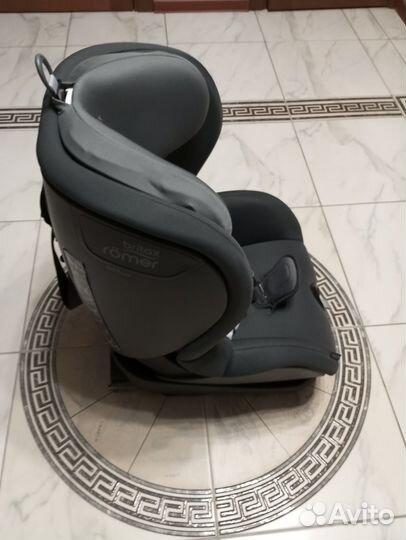 Автомобильное кресло britax romer trifix 2 i size