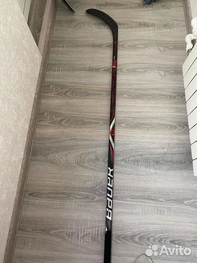 Клюшка хоккейная правый хват взрослая