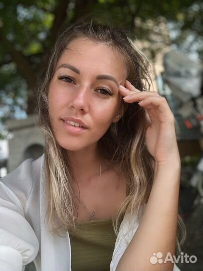 Графический дизайнер, веб-дизайнер, ретушер