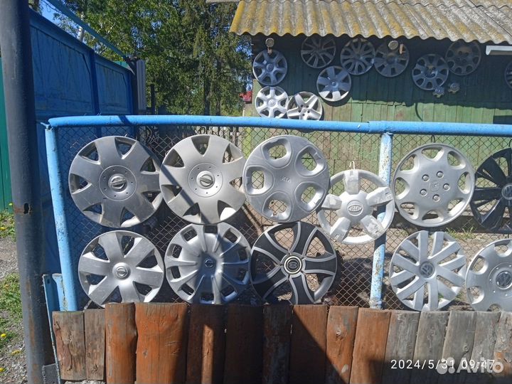 Колпаки на колеса