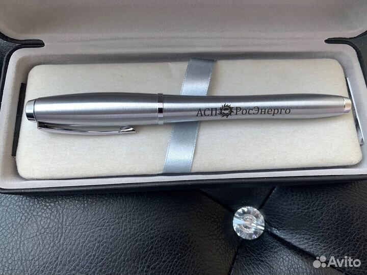 Перьевая ручка Parker Urban F200