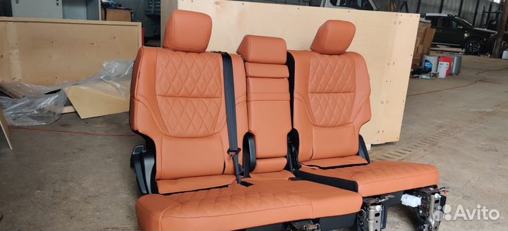 Задний ряд сидений