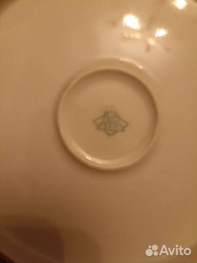 Антикварное блюдо Мадонна