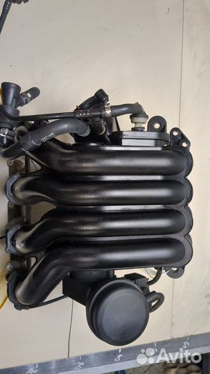 Коллектор впускной Audi A4 (B5), 1999