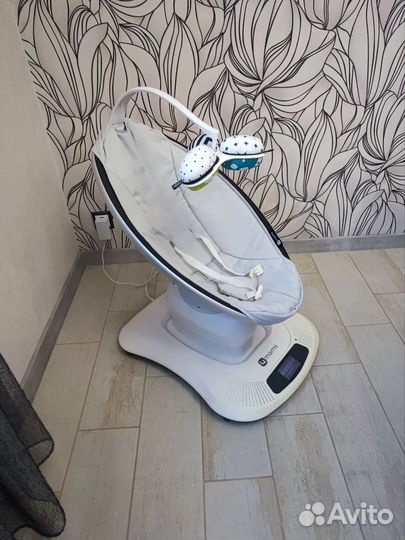 Кресло-качалка для новорожденных 4moms