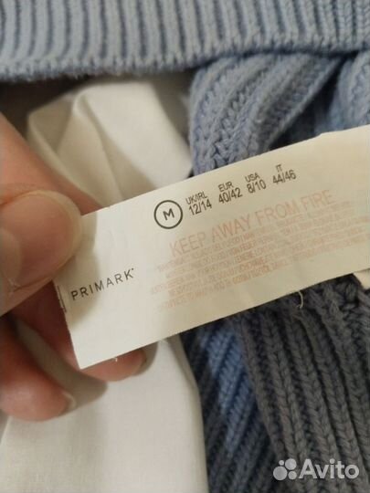 Жилетка вязаная безрукавка