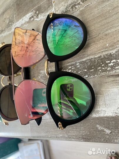 Солнцезащитные очки женские