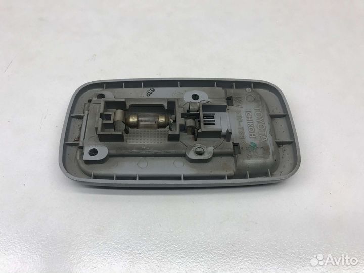 Плафон потолочный Daihatsu Gran Move 2000 г.в