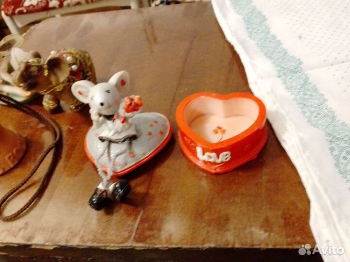 Керамические статуэтки