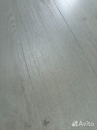 Ламинат новый Egger 10,5м² и 7м²